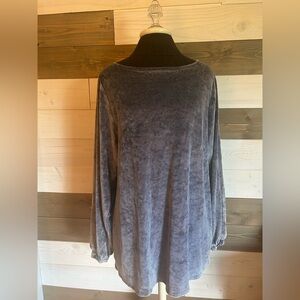 Cupio ⚜️ Flowy Design Blue Velvet Top